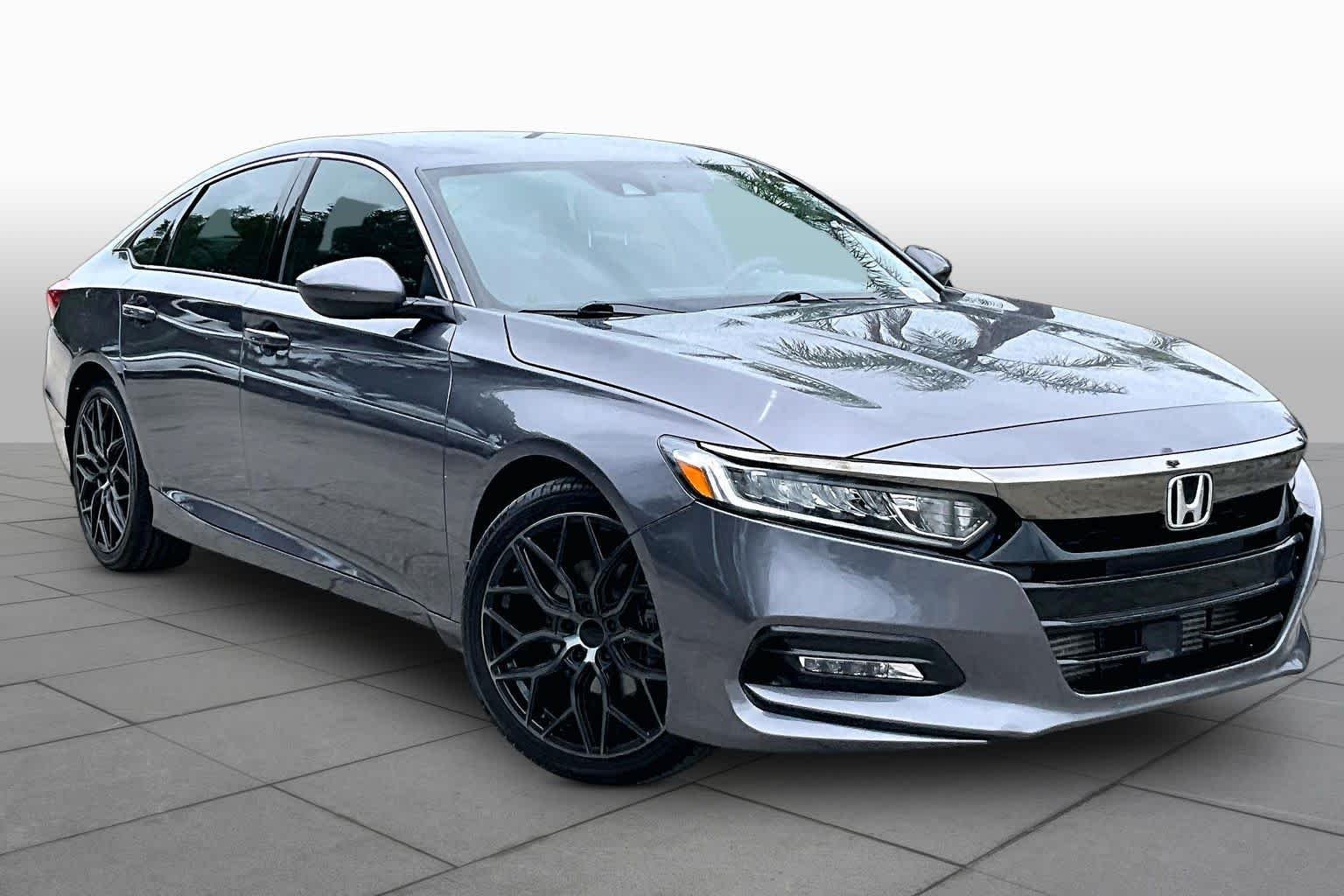 Used 2020 Modern Steel Metallic Honda Sport image 3