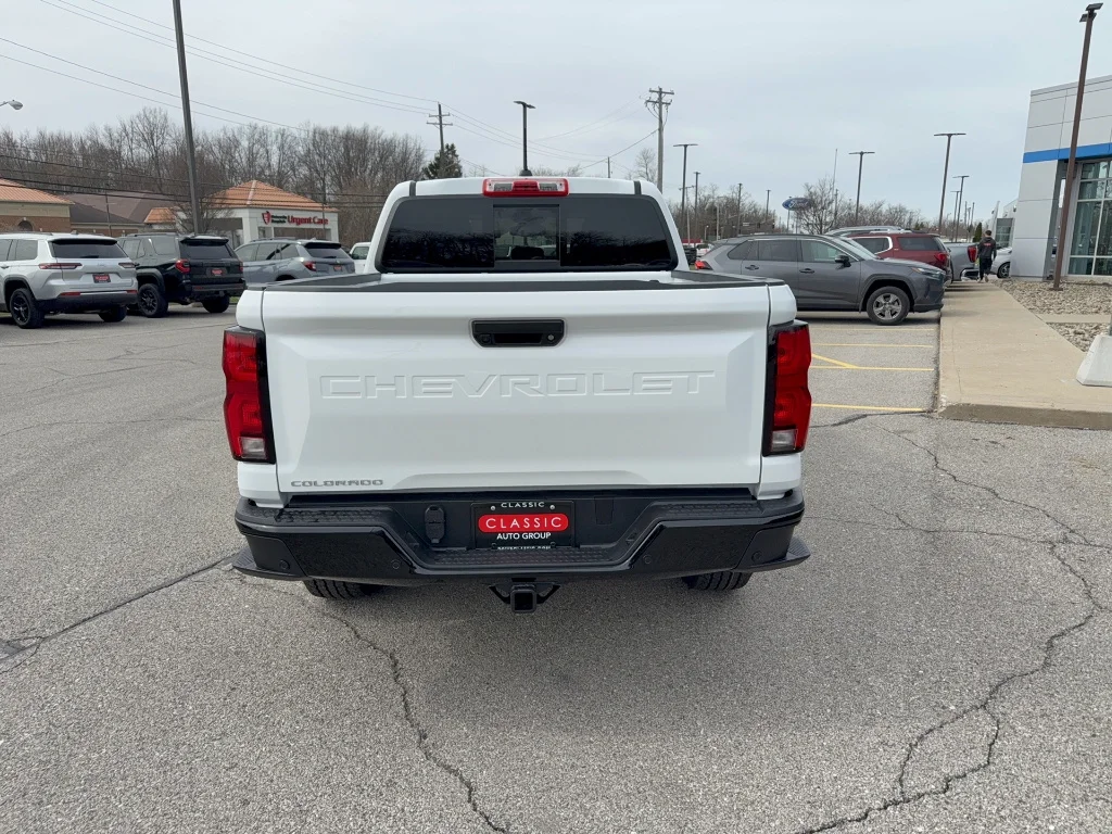 New 2026 Summit White Chevrolet Z71 image 4
