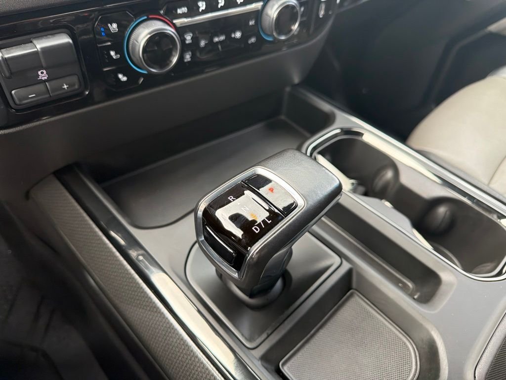 Used 2022 Black Chevrolet ZR2 image 17