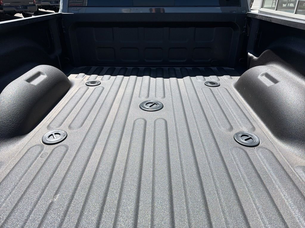 New 2026 Ceramic Gray Clear-Coat Exterior Paint RAM Laramie image 9