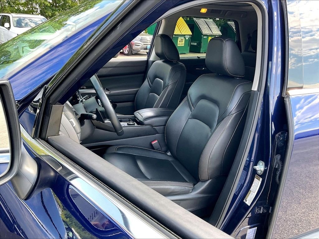 Used 2023 Deep Ocean Blue Pearl Nissan SL image 9