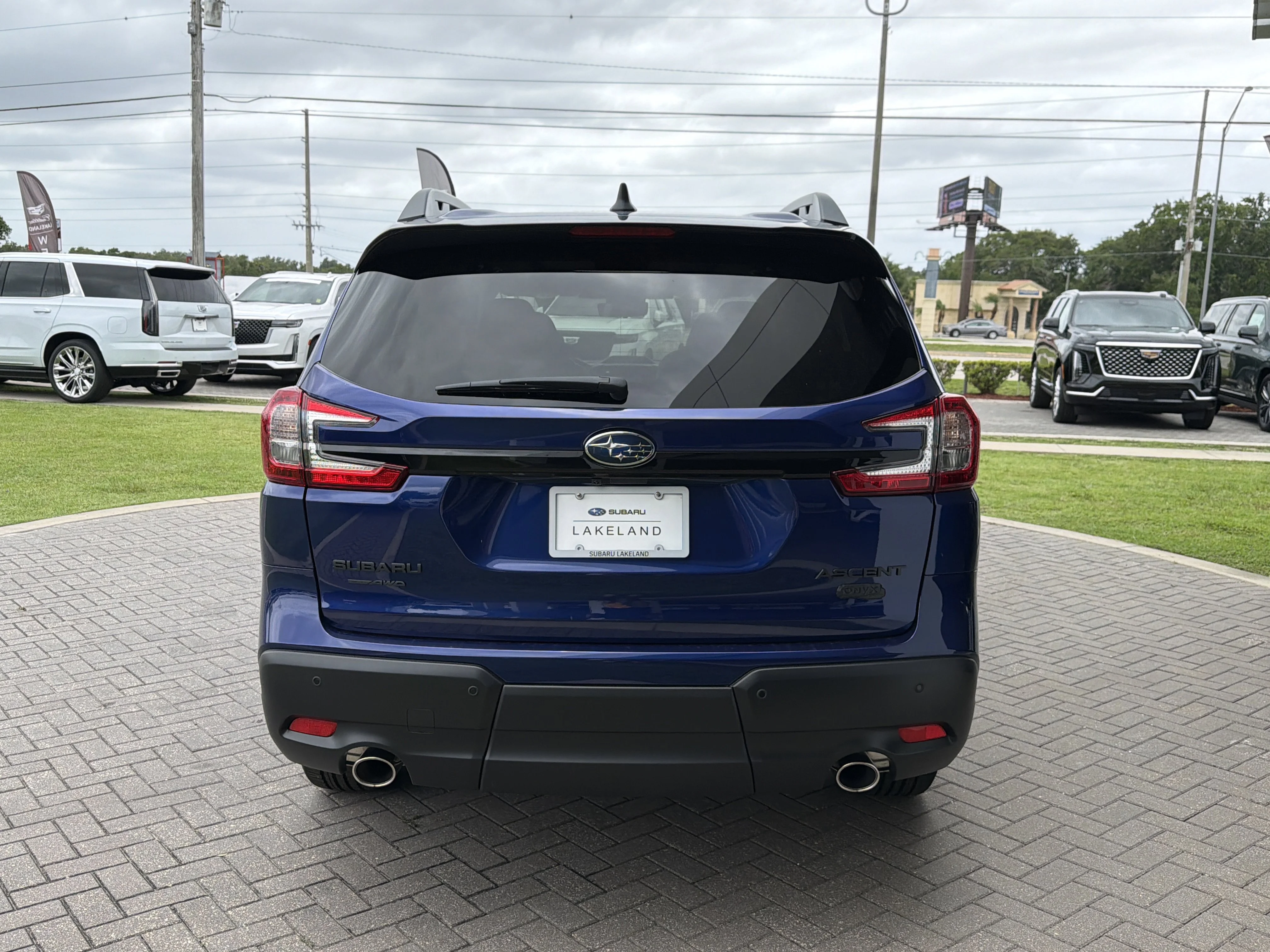 New 2026 SAPPHIRE BLUE PEARL Subaru Onyx Edition Touring 7-Passenger image 5