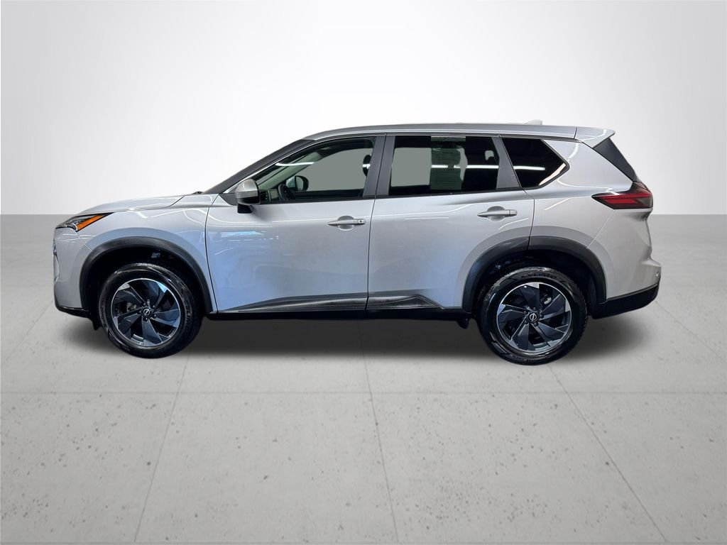 Used 2024 Silver Nissan SV image 3