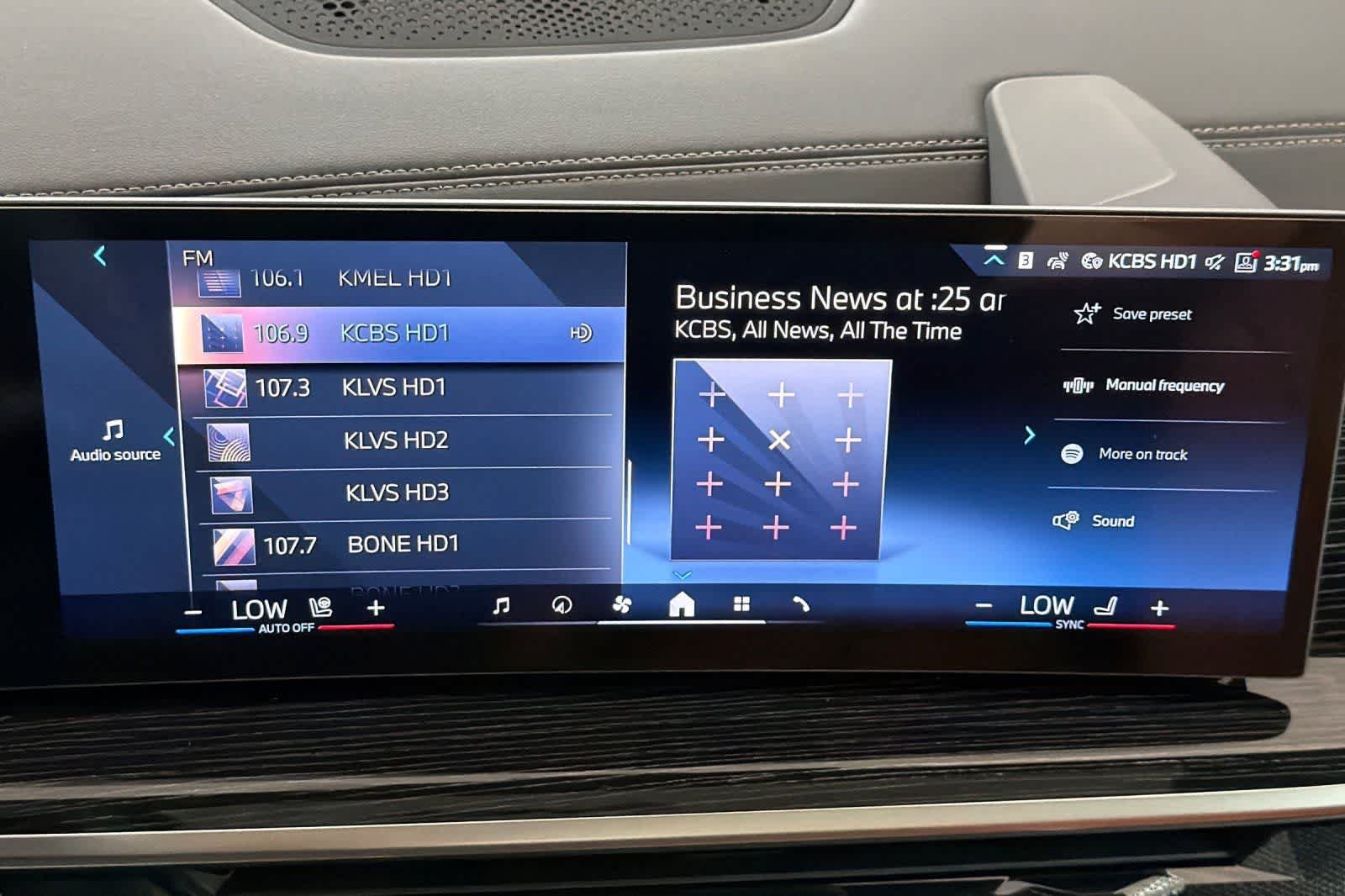 New 2026 Dravit Grey Metallic BMW xDrive40i image 18