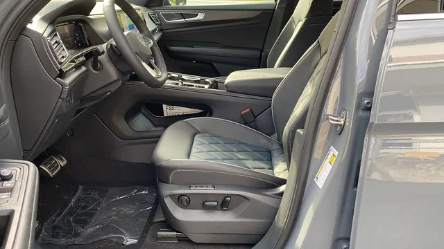 2026 Volkswagen Atlas Cross Sport SEL Premium R-LINE - Photo 12
