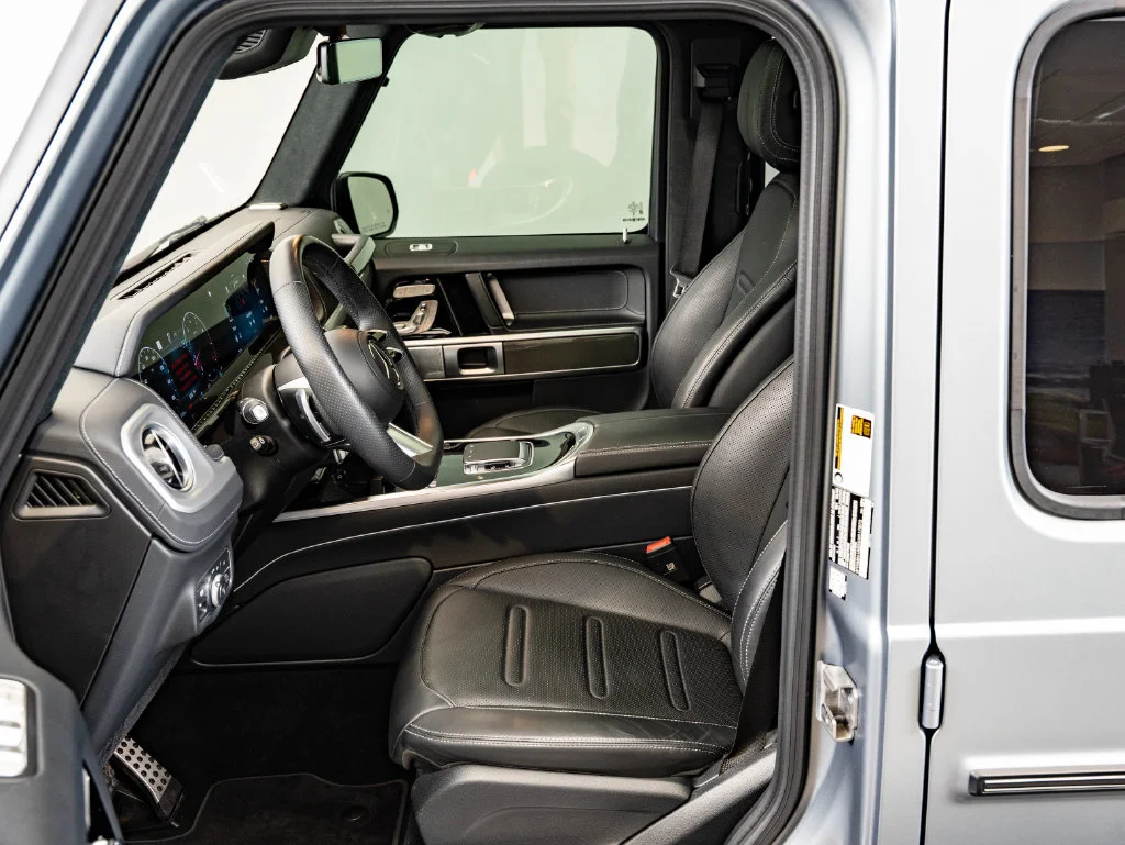 Used 2025 Manufaktur Platinum Magno Mercedes-Benz G 550 image 22