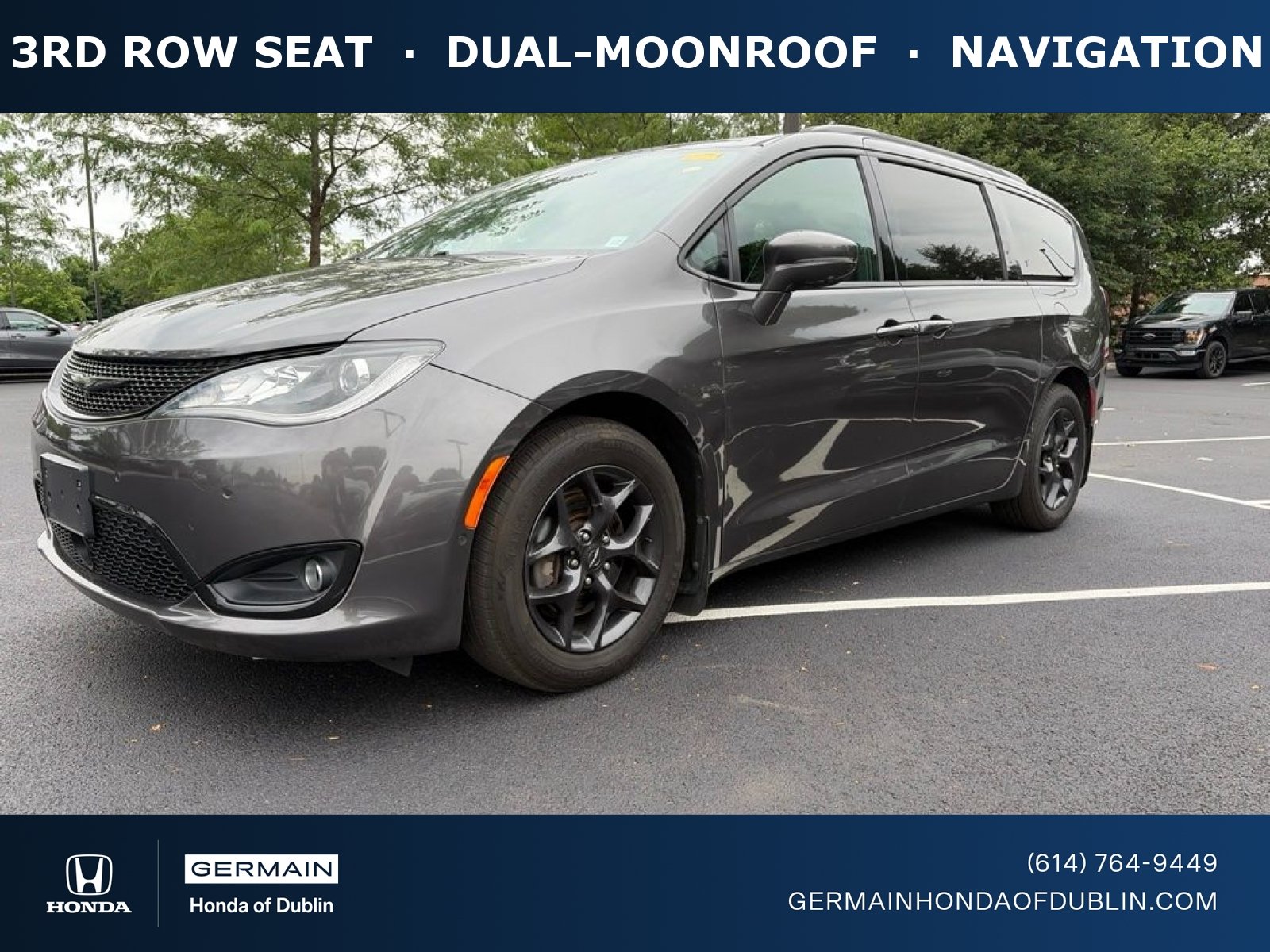 2020 Chrysler Pacifica Limited's photo