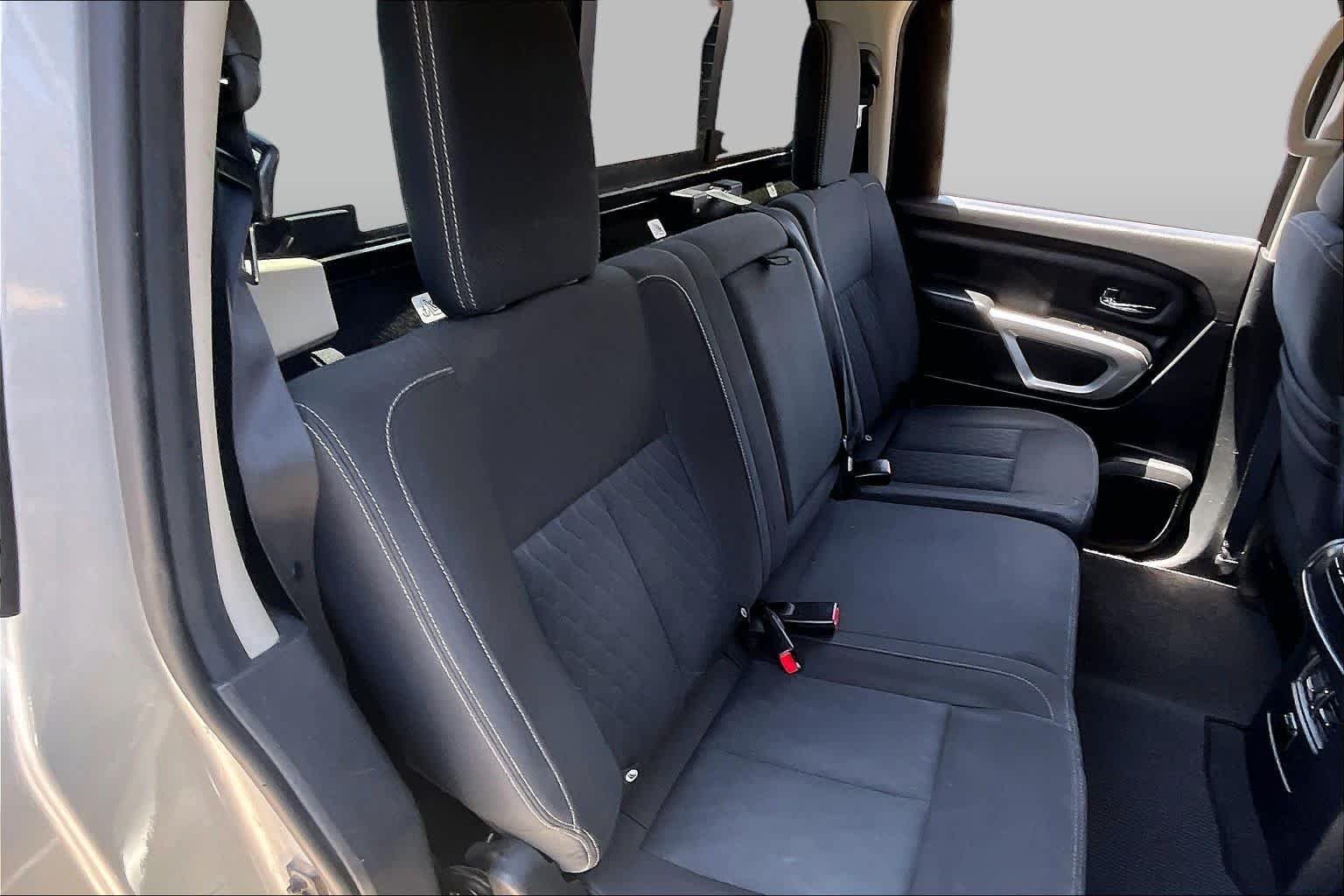 Used 2018 Brilliant Silver Nissan SV image 19
