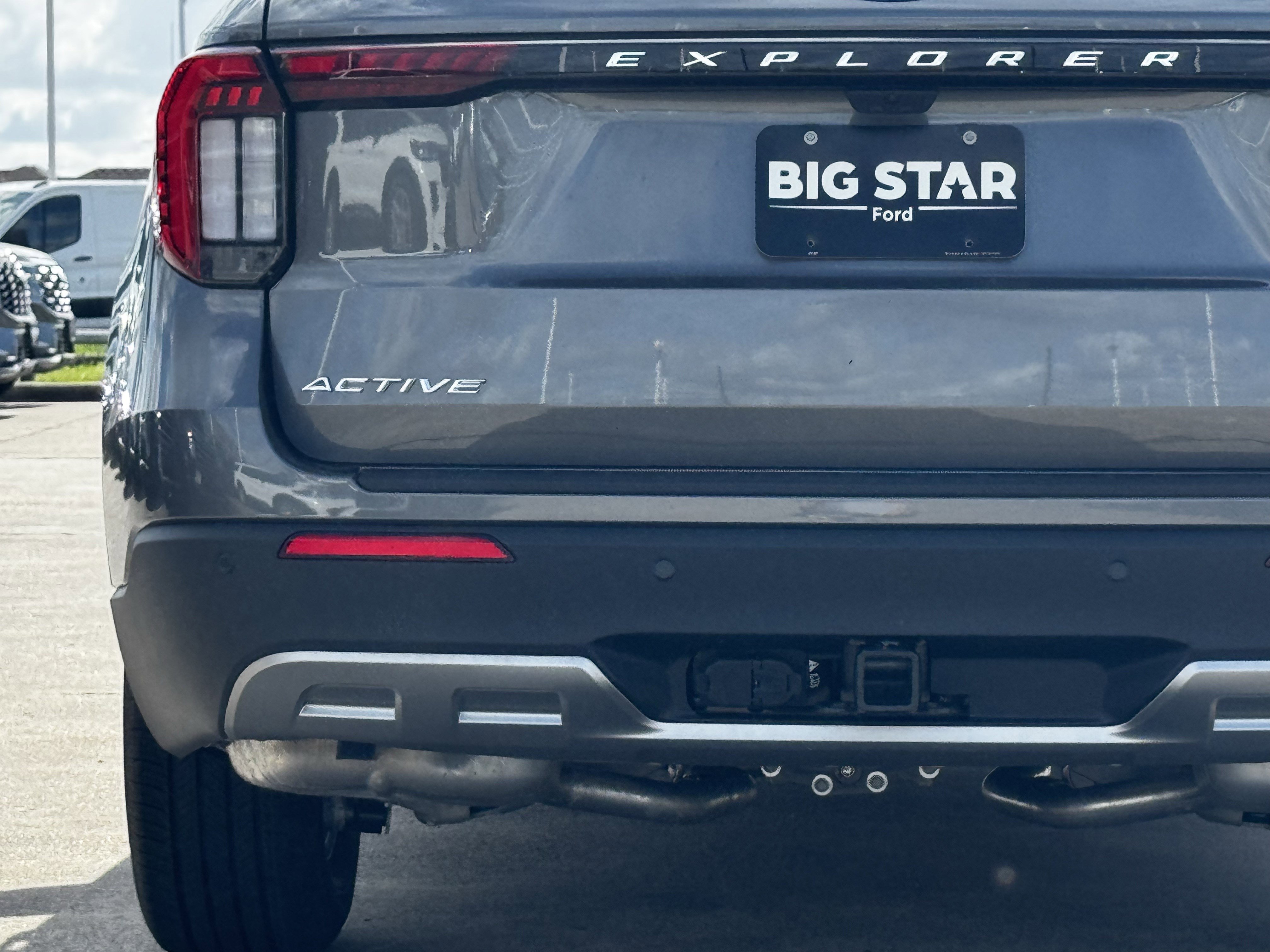 New 2026 Carbonized Gray Metallic Ford Active image 11