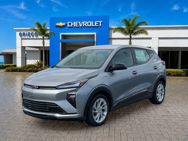 New 2027 Sterling Grey Metallic Chevrolet LT image 3
