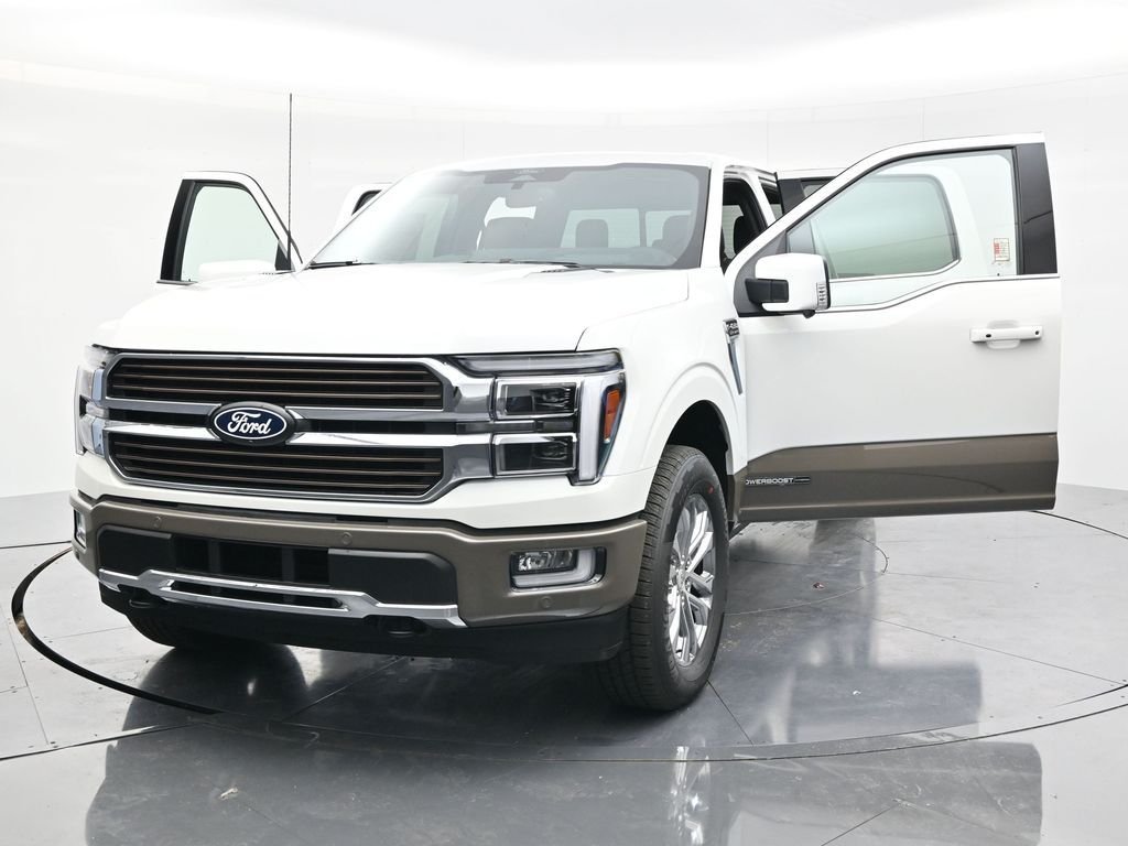 New 2026 Star White Metallic Tri-Coat Ford King Ranch® image 52