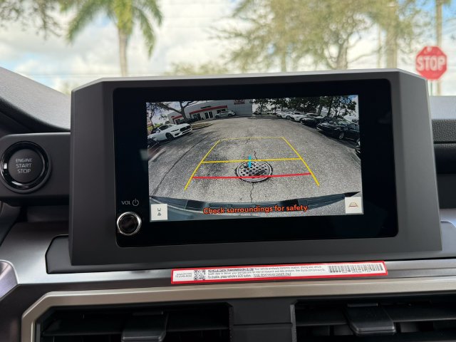 2025 Toyota Tacoma SR5 - Photo 22