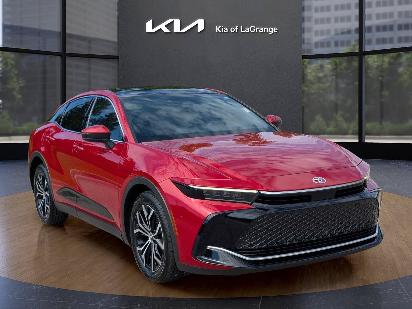 Used 2023 Red Toyota Limited image 3