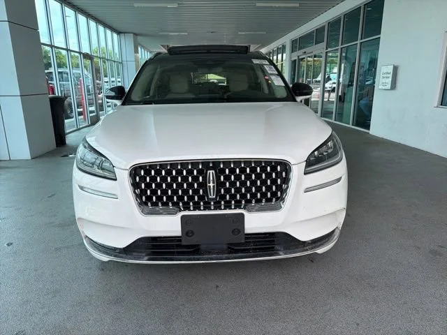 Used 2020 White Lincoln Reserve image 14