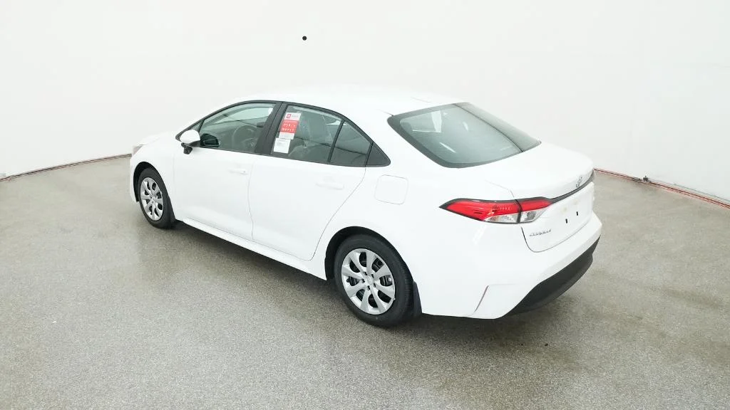 New 2026 Ice Cap Toyota LE image 5