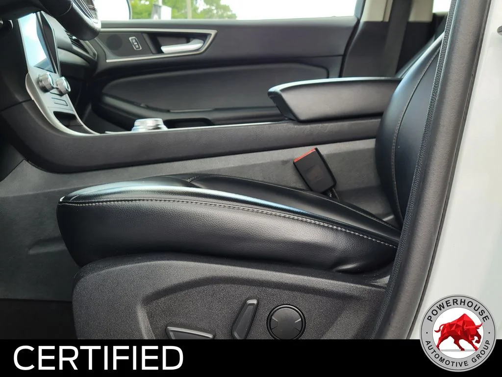 Used 2024 White Ford SEL image 23