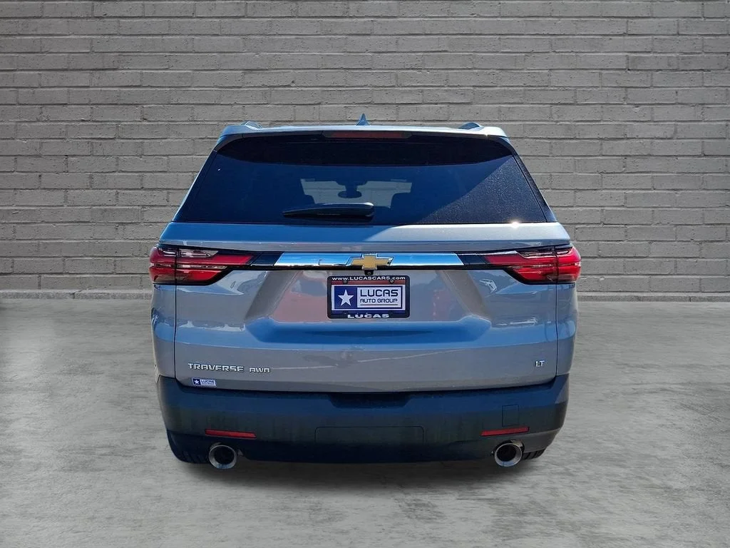 Used 2023 Sterling Gray Metallic Chevrolet LT Cloth image 39
