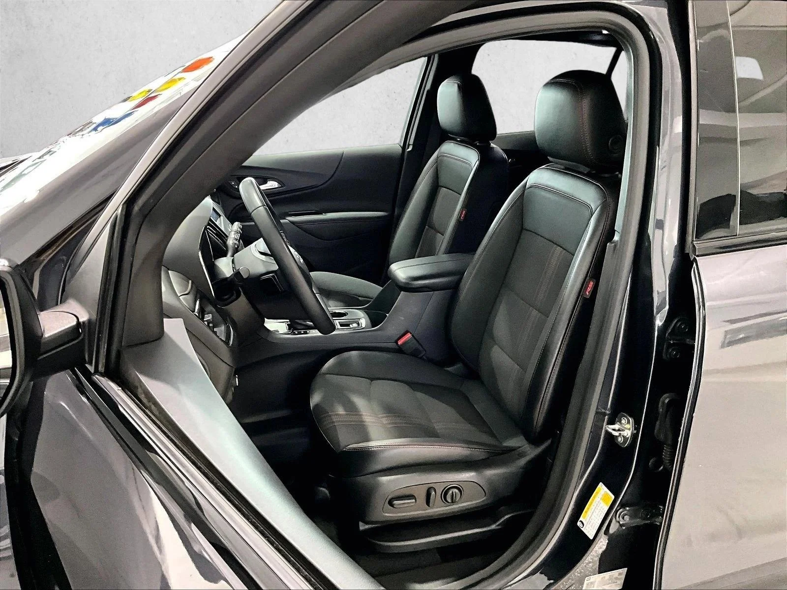 Used 2023 Iron Gray Metallic Chevrolet RS image 27