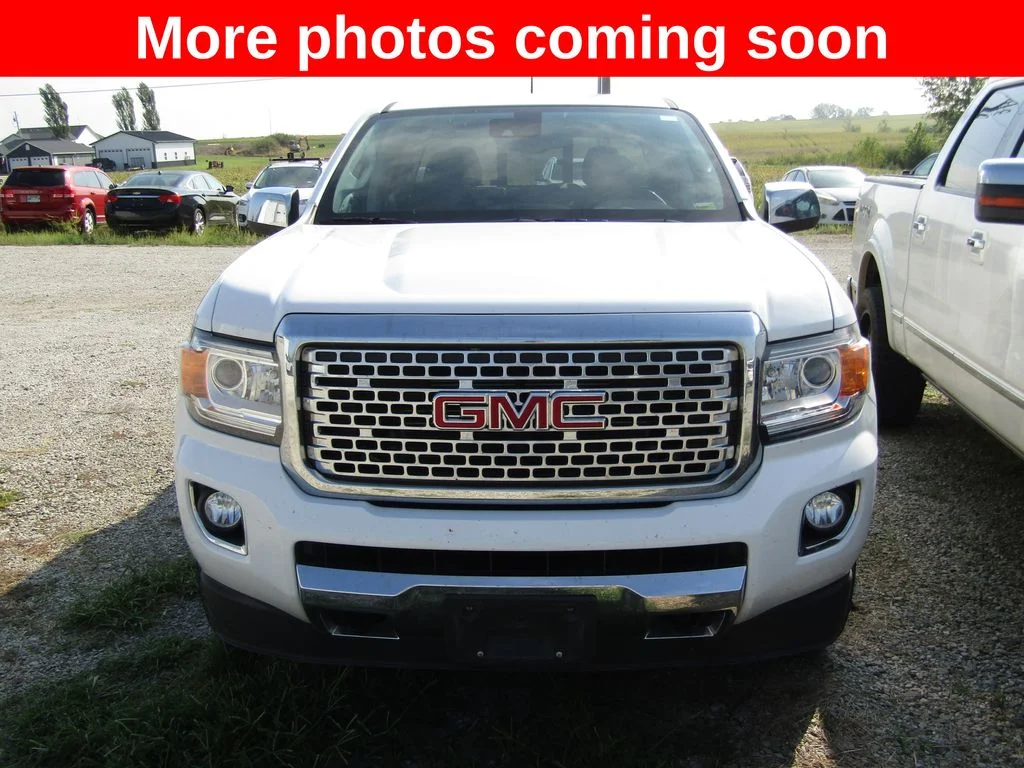 Used 2019 White GMC Denali image 8