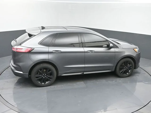 Used 2024 Gray Ford ST Line image 38