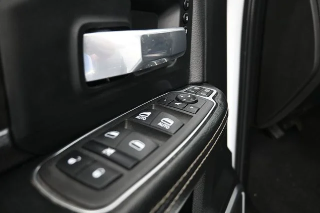 Used 2024 White Ram Laramie image 14