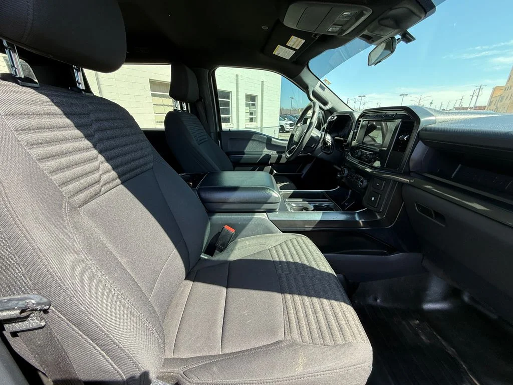 Used 2022 Silver Ford XL image 4