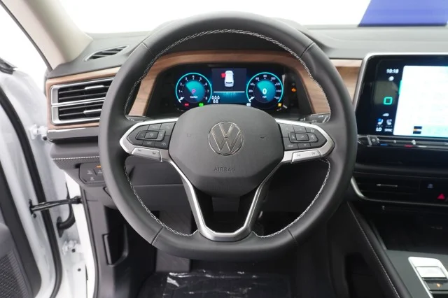 New 2026 Opal White Pearl Volkswagen 2.0T SE image 24