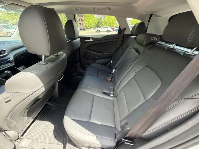 Used 2019 Silver Hyundai Ultimate image 24