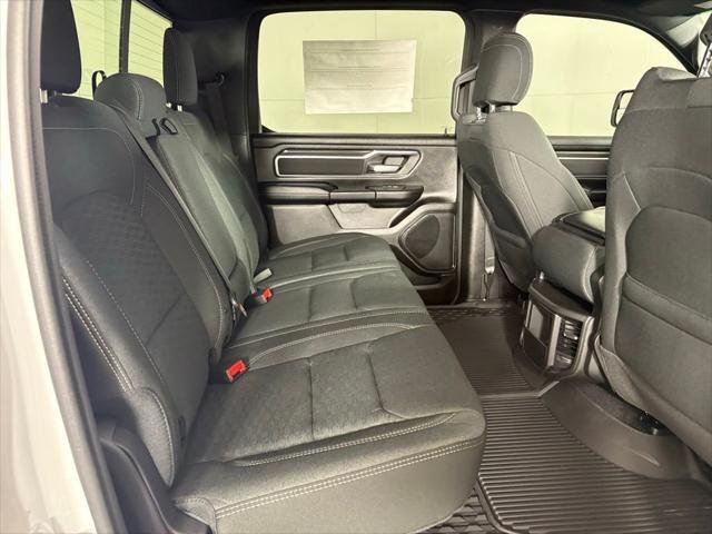 New 2026 Bright White Clear-Coat Exterior Paint RAM BIG HORN image 16