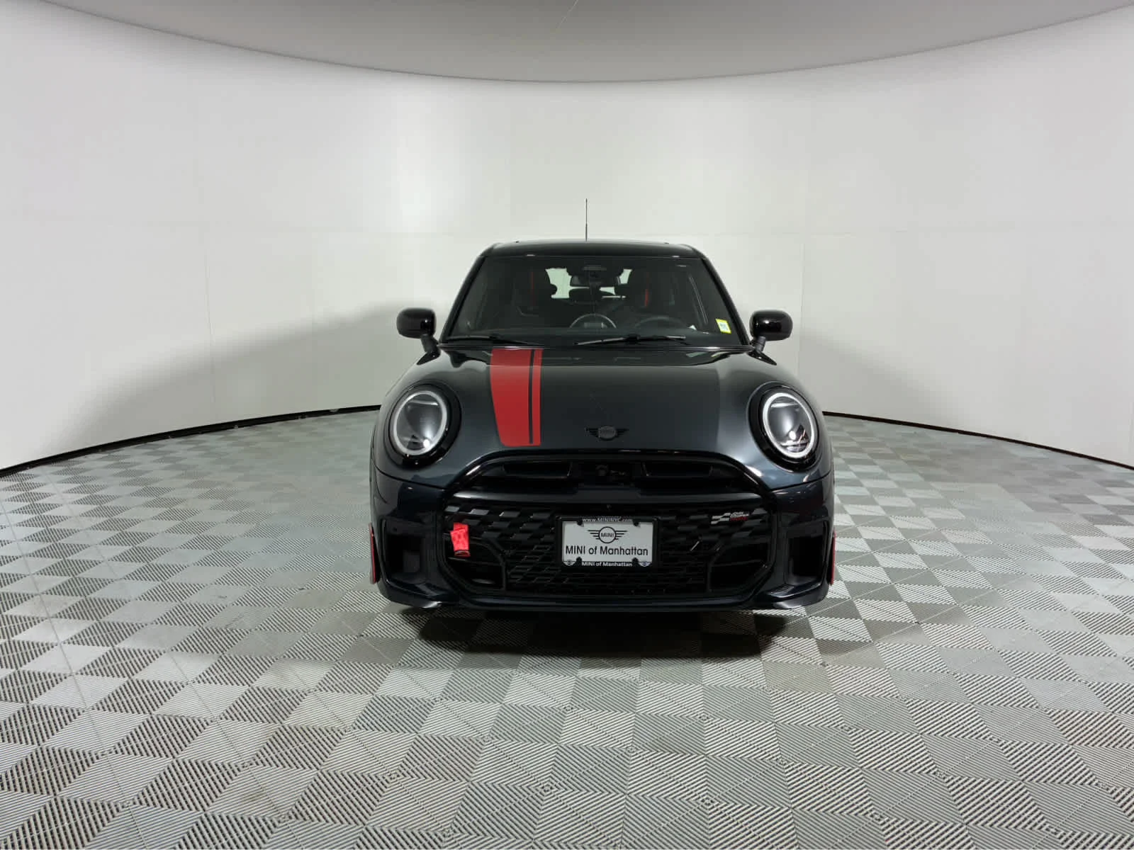 New 2026 LEGEND GREY MINI Iconic image 8