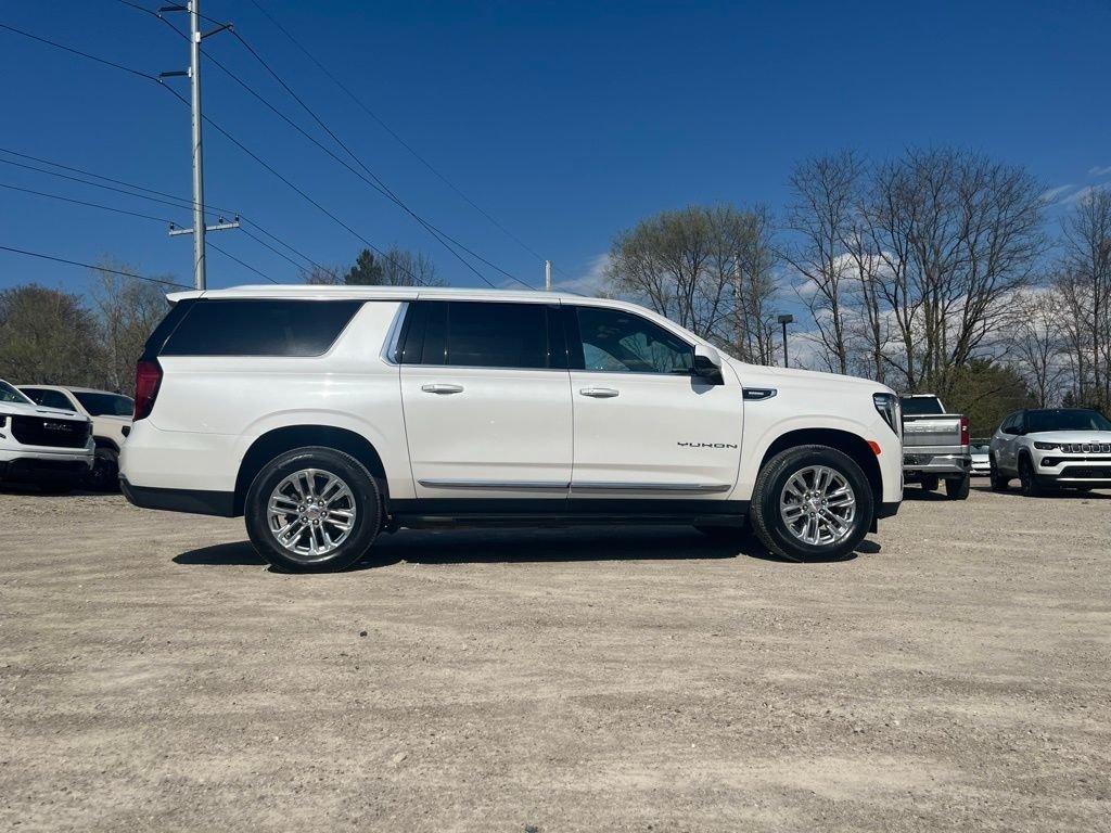 Used 2021 White Frost GMC SLT image 6