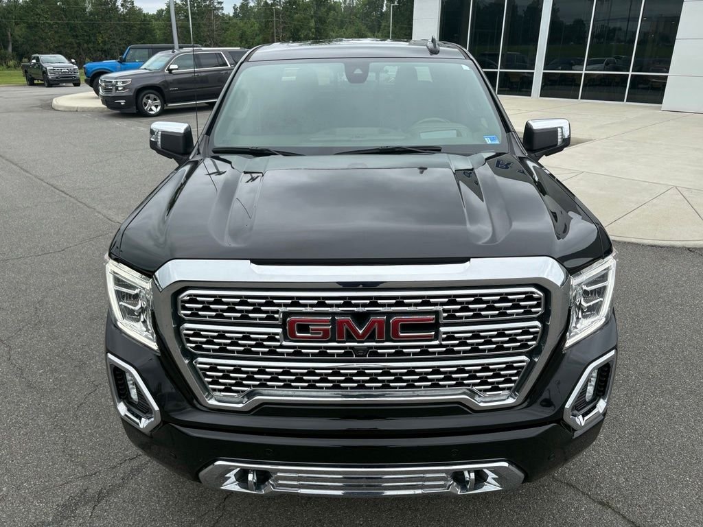 Used 2021 Onyx Black GMC Denali image 10