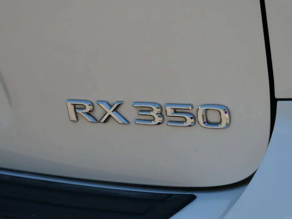 Used 2013  Lexus 350 image 8