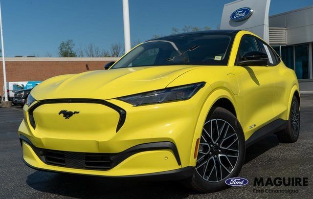 2025 Ford Mustang Mach-E 2025 Ford Mustang Mach-E Premium 4D Sport Utility