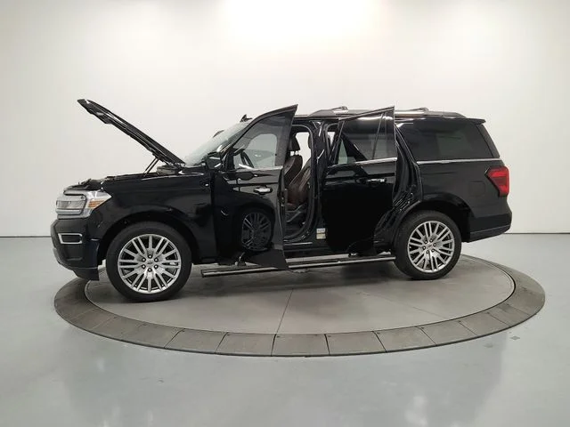 Used 2023 Black Ford Limited image 13