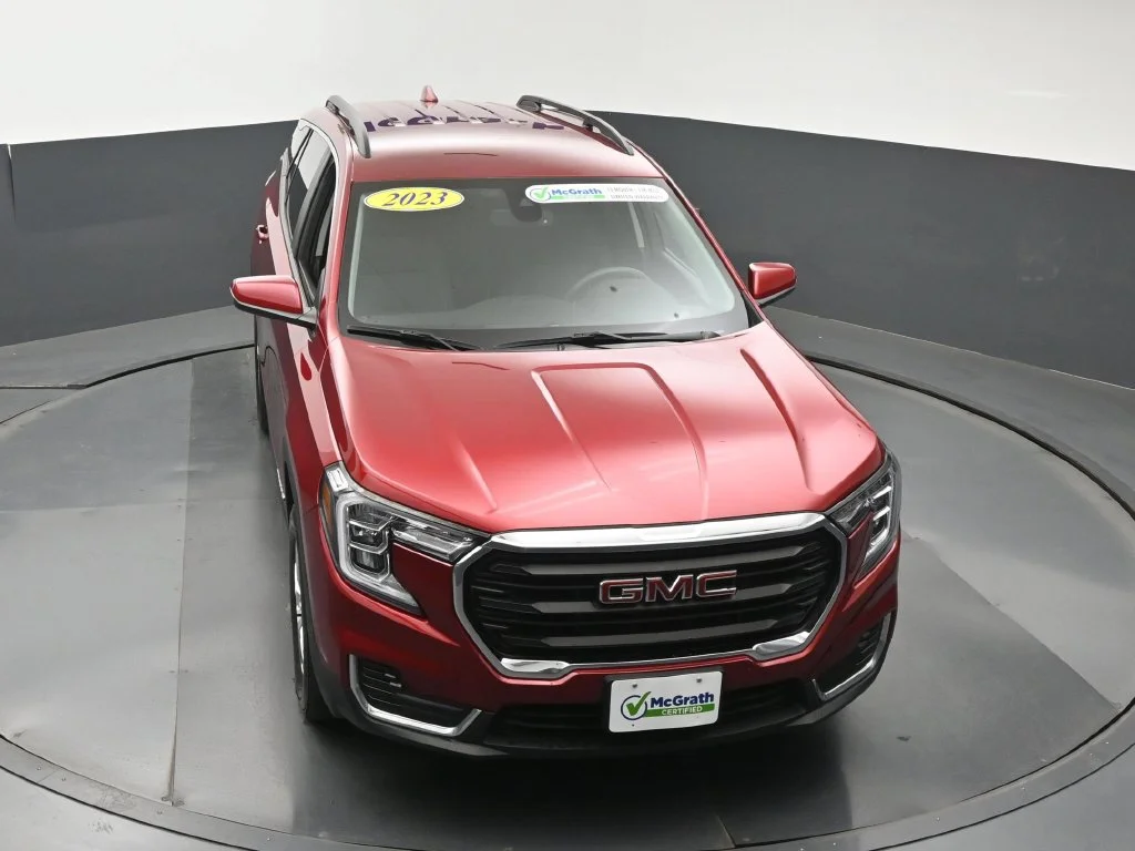 Certified Used 2023 Red GMC SLE image 27