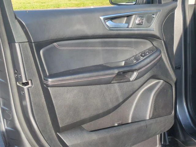 Used 2024 Gray Ford Titanium image 19