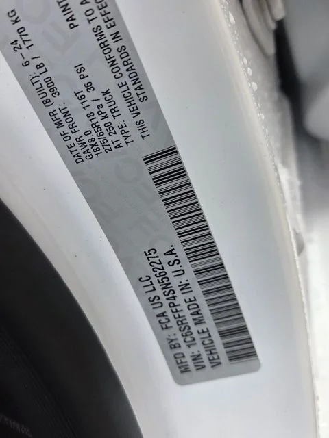 Used 2025 White Ram Big Horn/Lone Star image 21
