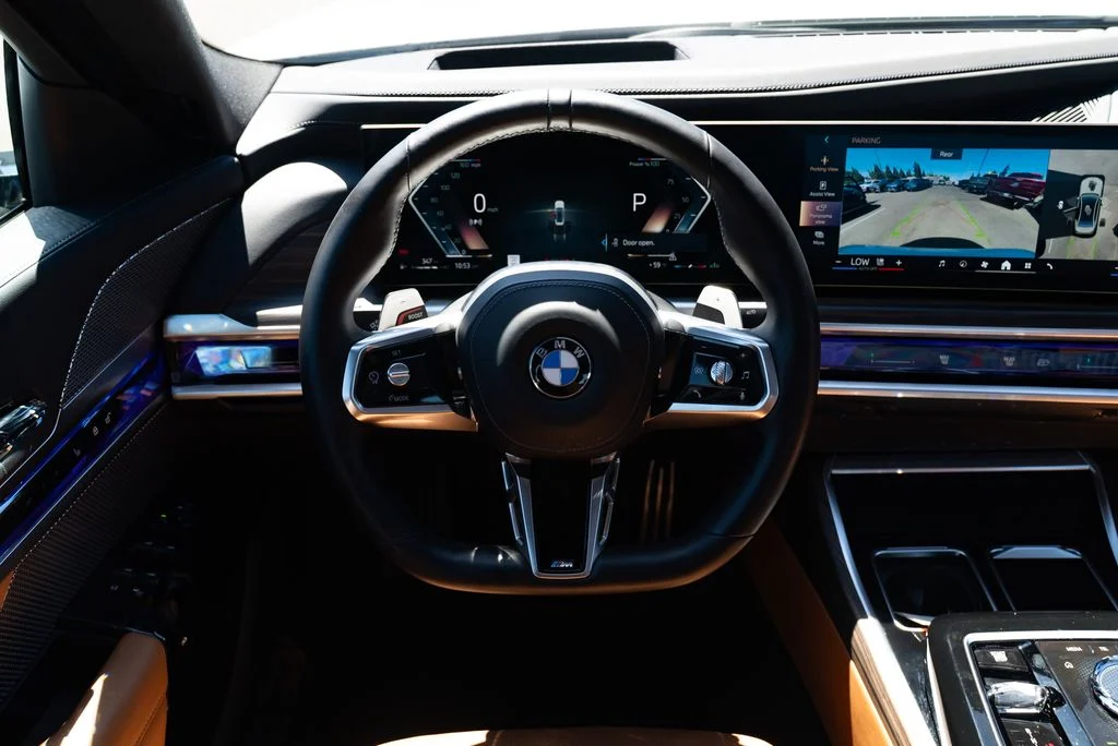 Used 2025 White BMW 740i xDrive image 12