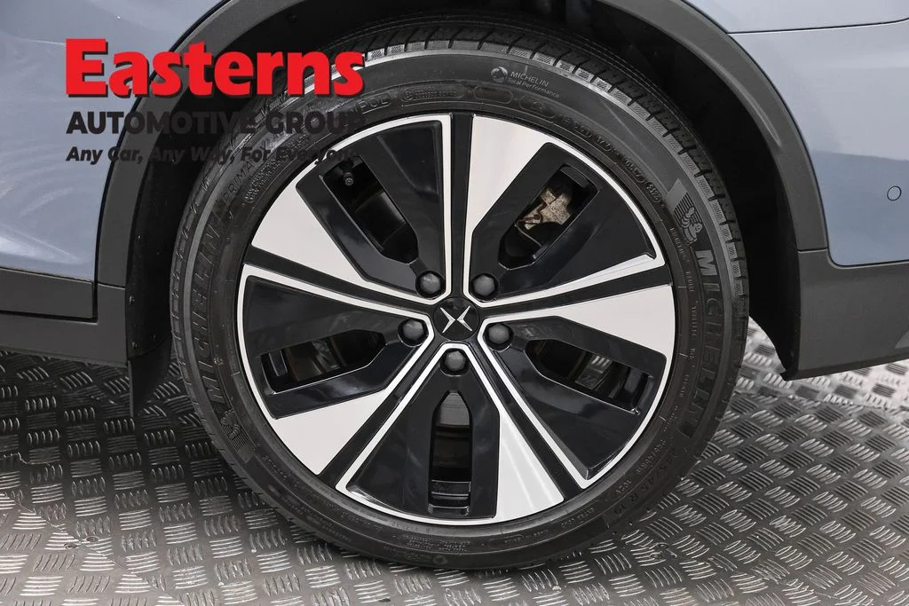 Used 2024 Gray Polestar Long Range Dual Motor image 32