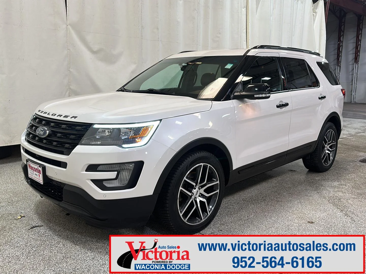 2016 Ford Explorer Sport 4WD's photo