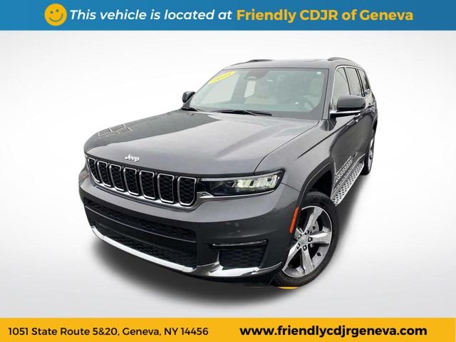 Used 2025 Gray Jeep Limited image 1