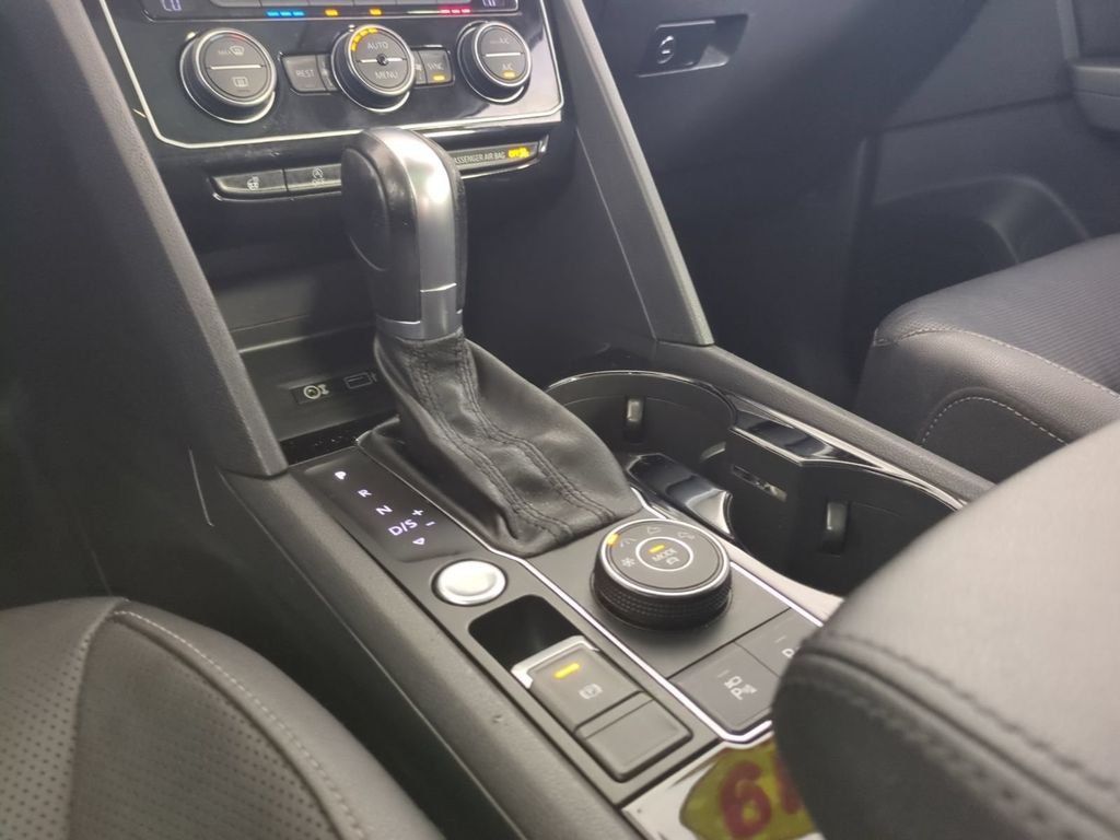 2019 Volkswagen Atlas SEL Premium - Photo 25