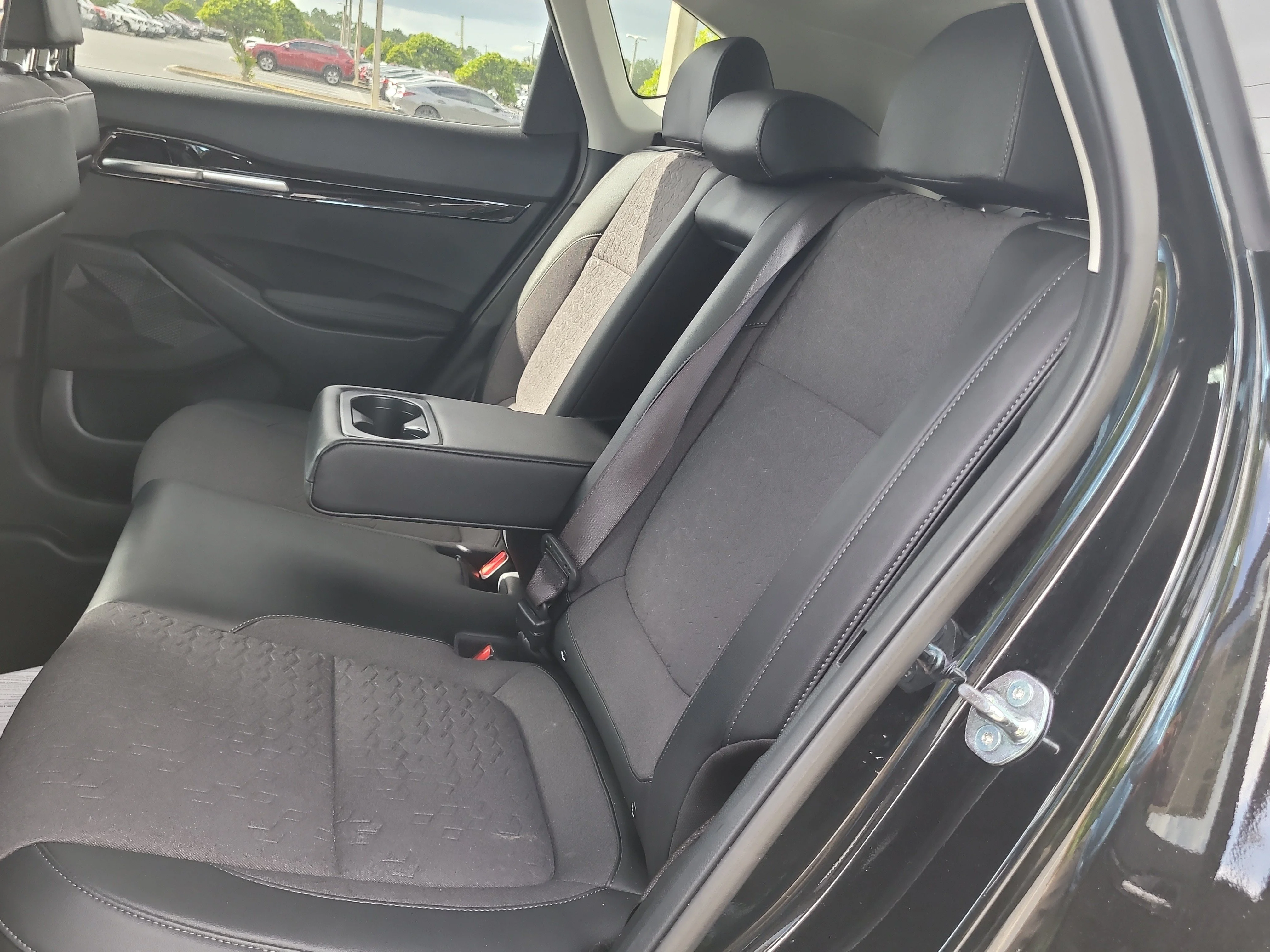 Used 2025 Fusion Black Kia S image 13