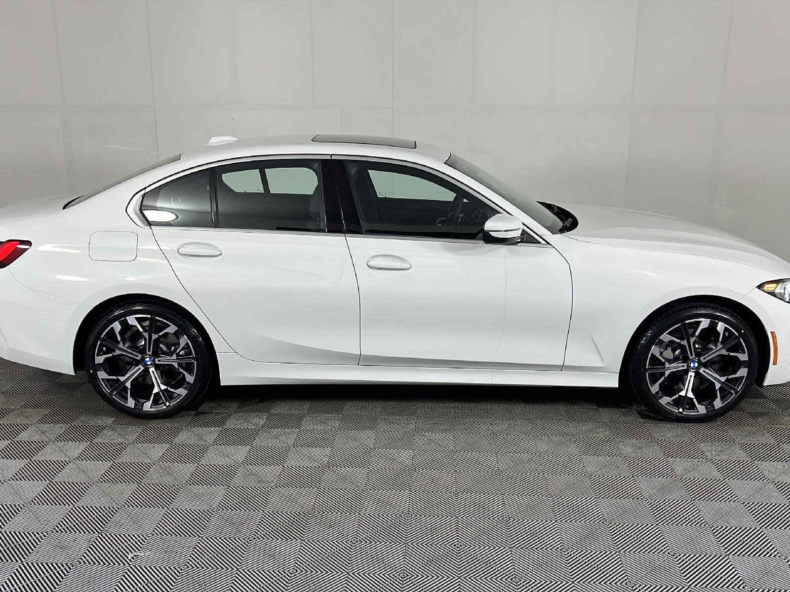 New 2026 Alpine White BMW 330i xDrive image 2