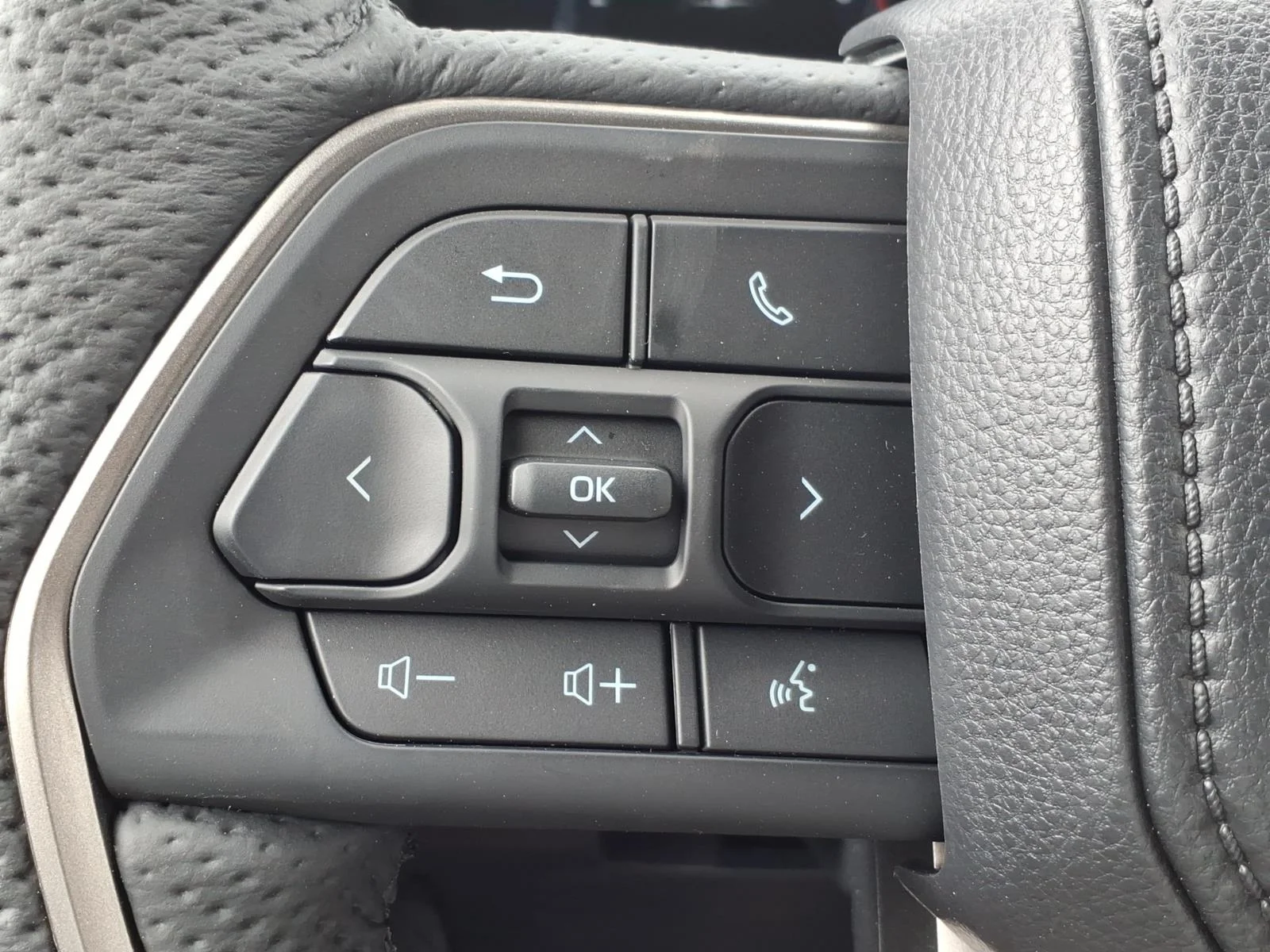 New 2026 Ice Cap Toyota Tacoma TRD Off-Road image 26