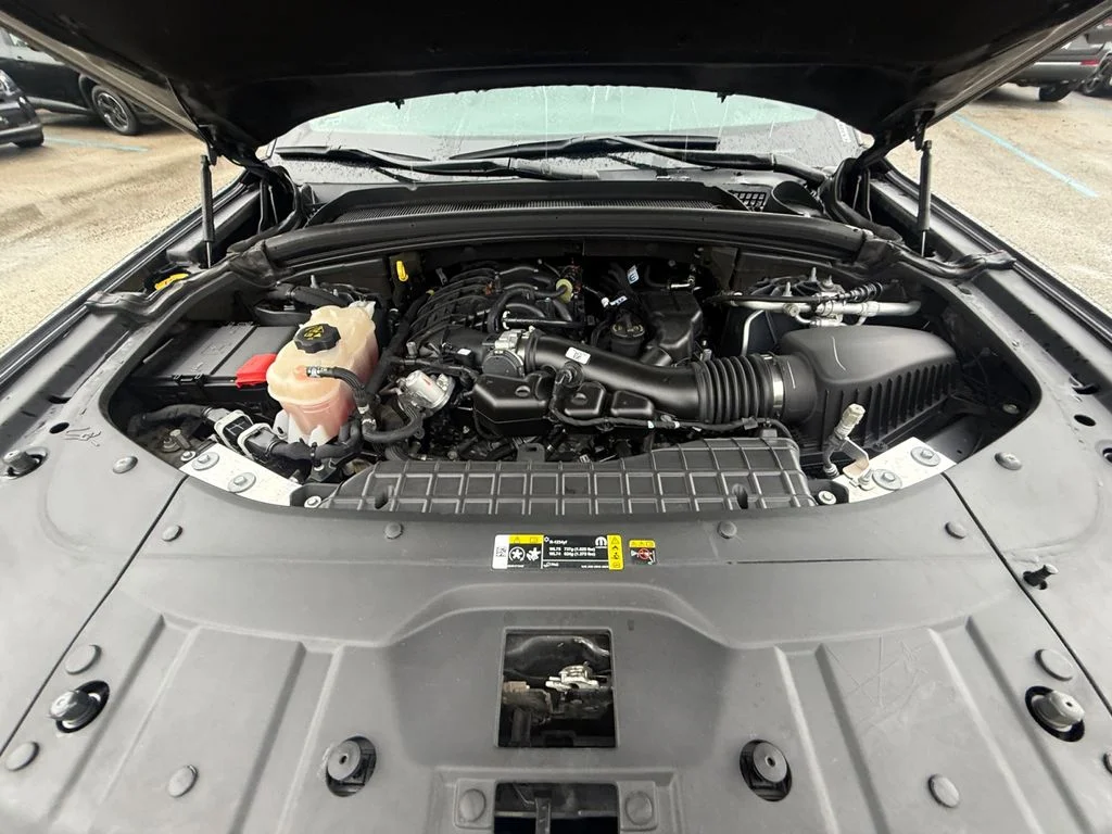 Used 2024 Gray Jeep Altitude image 20