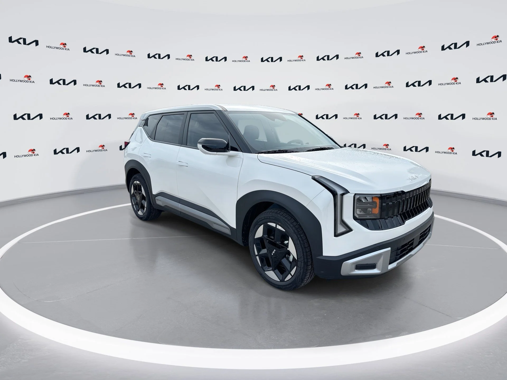 New 2027 Snow White Pearl Kia EX image 2