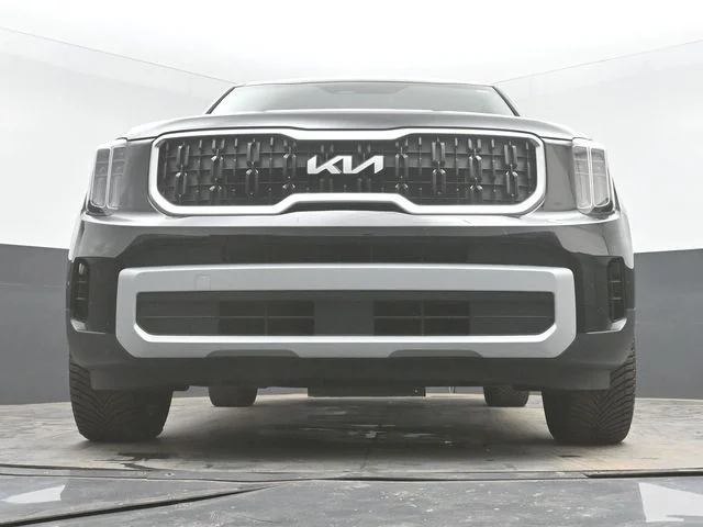 Used 2024 Ebony Black Kia EX image 46