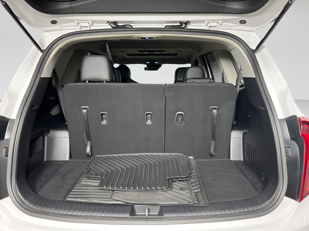 2024 Kia Telluride S - Photo 22